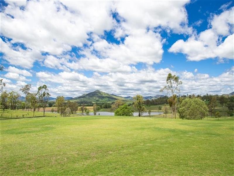 30 Foster Court, Winwill QLD 4347