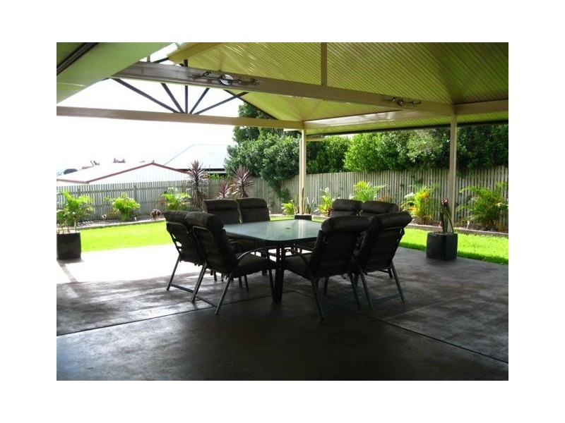 9 Melody Drive, Harristown QLD 4350