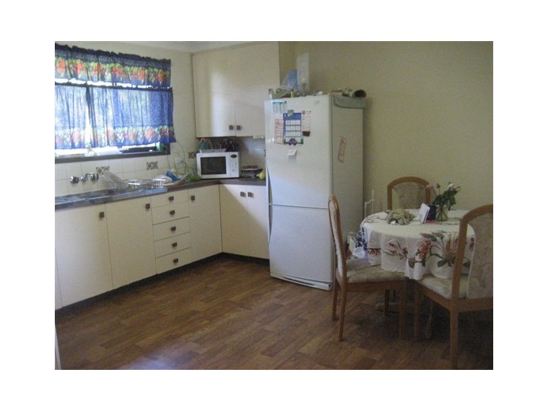 1 Greenbury Street, Rockville QLD 4350