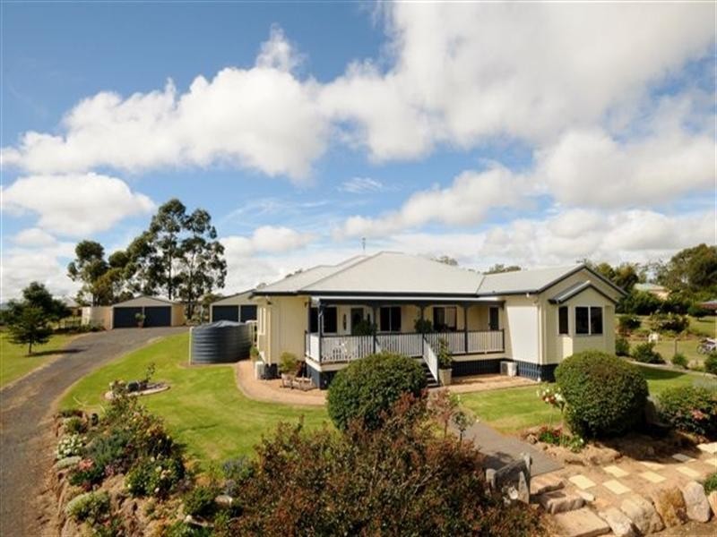 6 Appletree Court, Meringandan West QLD 4352