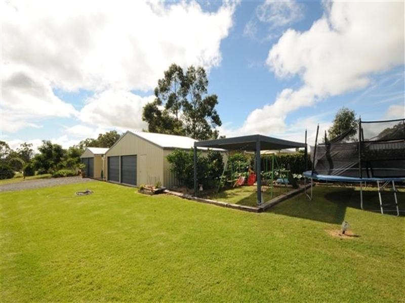 6 Appletree Court, Meringandan West QLD 4352