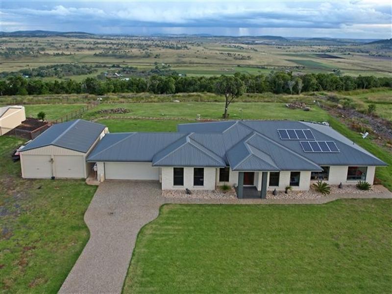 29 Hilltop Drive, Gowrie Junction QLD 4352