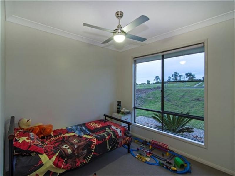 29 Hilltop Drive, Gowrie Junction QLD 4352