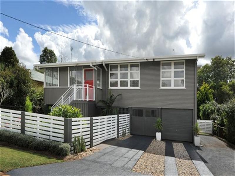 9 Erbacher Street, Centenary Heights QLD 4350