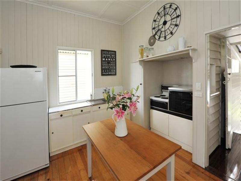 31 Cavell Street, East Toowoomba QLD 4350