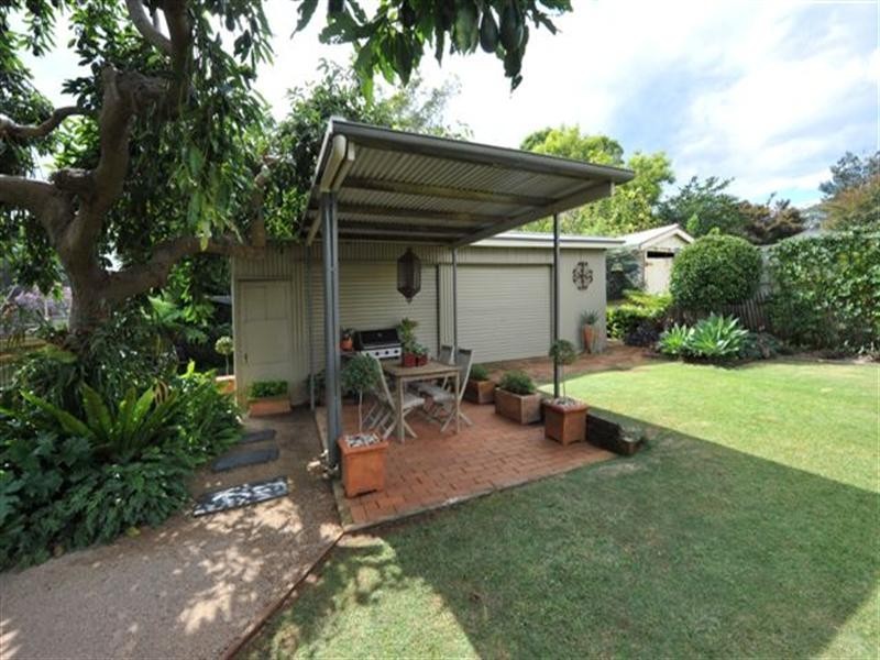 31 Cavell Street, East Toowoomba QLD 4350