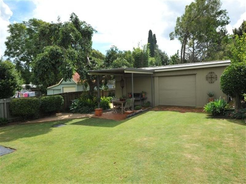 31 Cavell Street, East Toowoomba QLD 4350