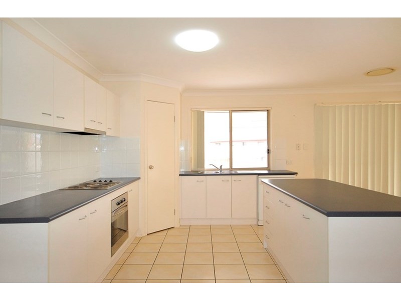 4 Bulloo Street, Glenvale QLD 4350