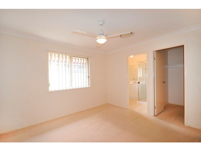 4 Bulloo Street, Glenvale QLD 4350