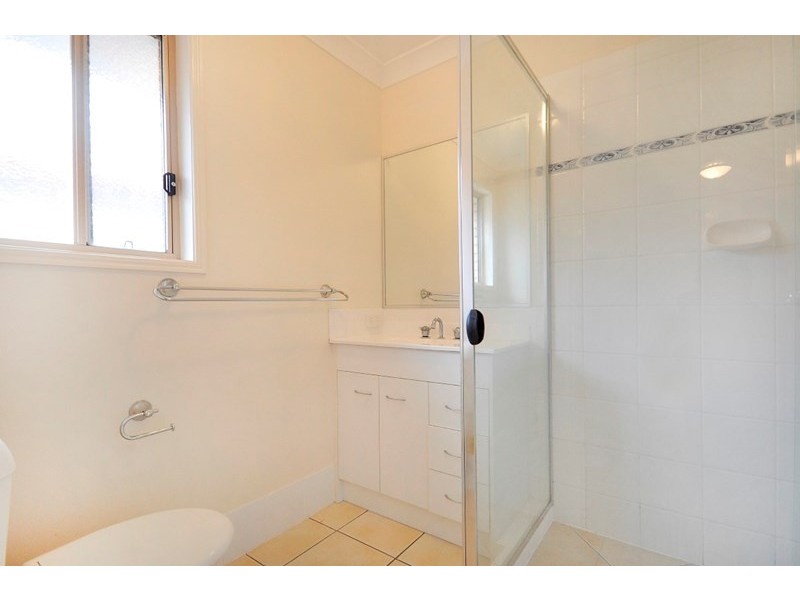 4 Bulloo Street, Glenvale QLD 4350