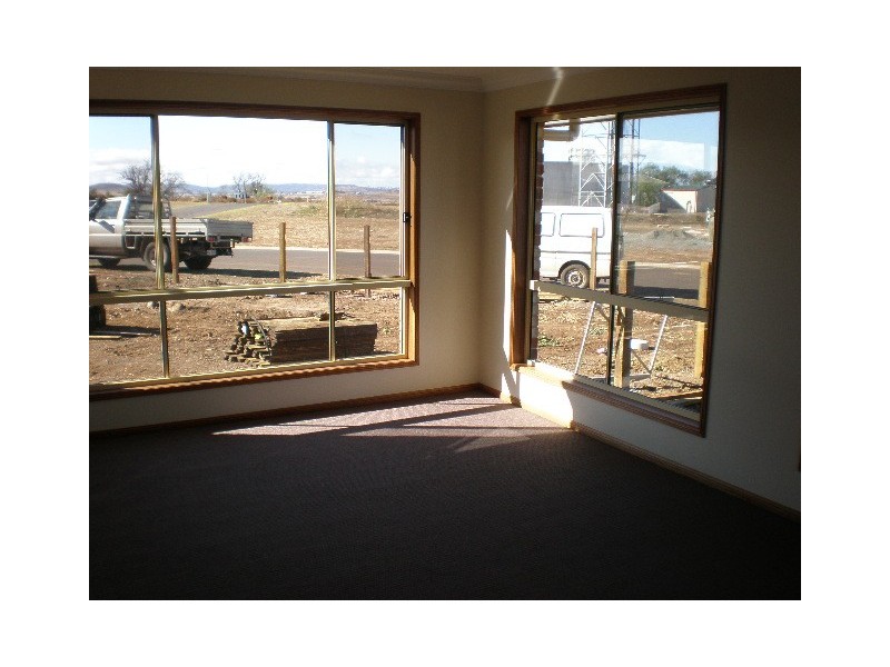 15 Wellington Street, Wyreema QLD 4352