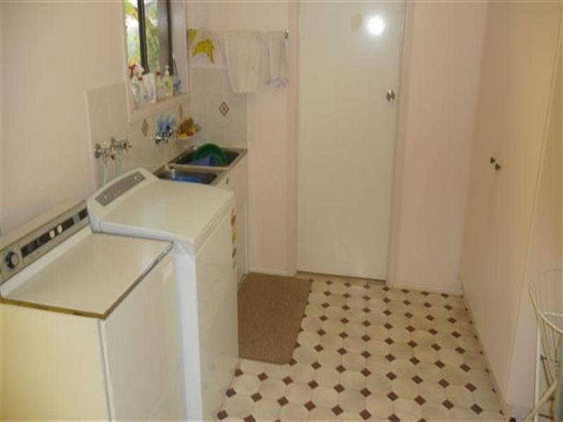 19 Brolga Crescent, Harristown QLD 4350