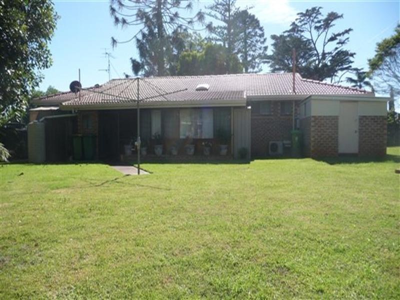 19 Brolga Crescent, Harristown QLD 4350