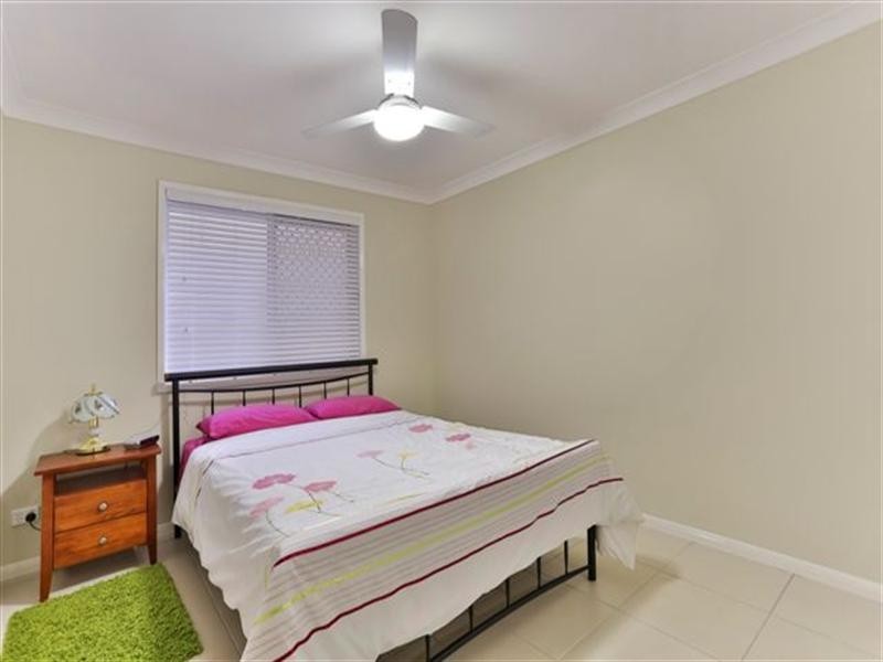 4 Greenway Close, Middle Ridge QLD 4350