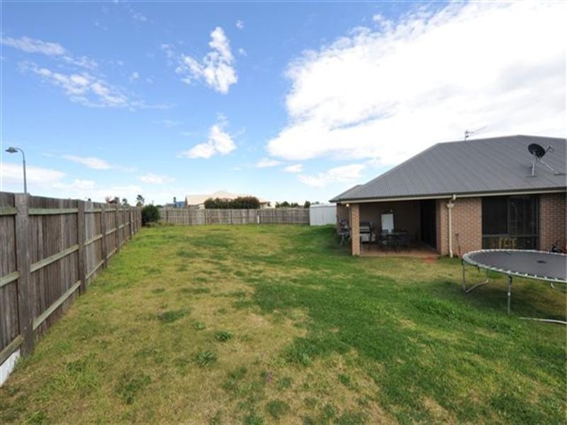 5 Bronzewing Drive, Highfields QLD 4352