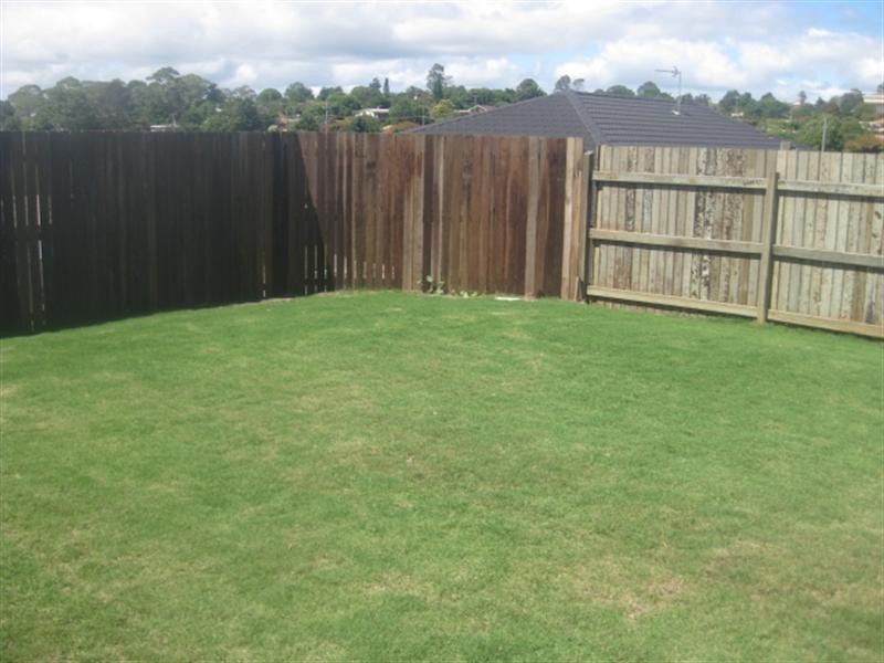 6 Dixon Court, Wilsonton Heights QLD 4350