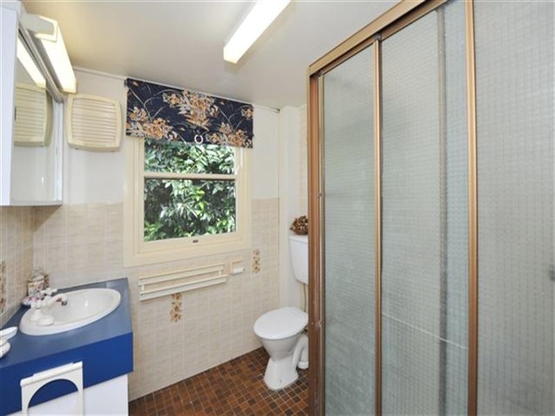 260 Rowbotham Street, Middle Ridge QLD 4350