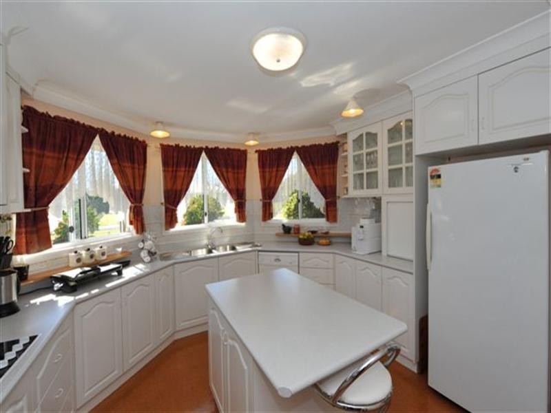 15 Bunya View Drive, Highfields QLD 4352