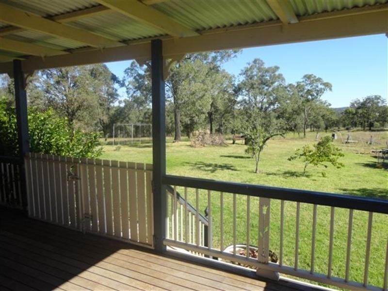 26 Paton Road, Meringandan QLD 4352