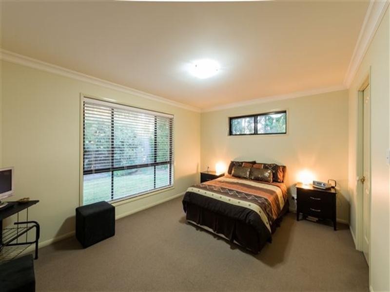 10 Jake Court, Middle Ridge QLD 4350