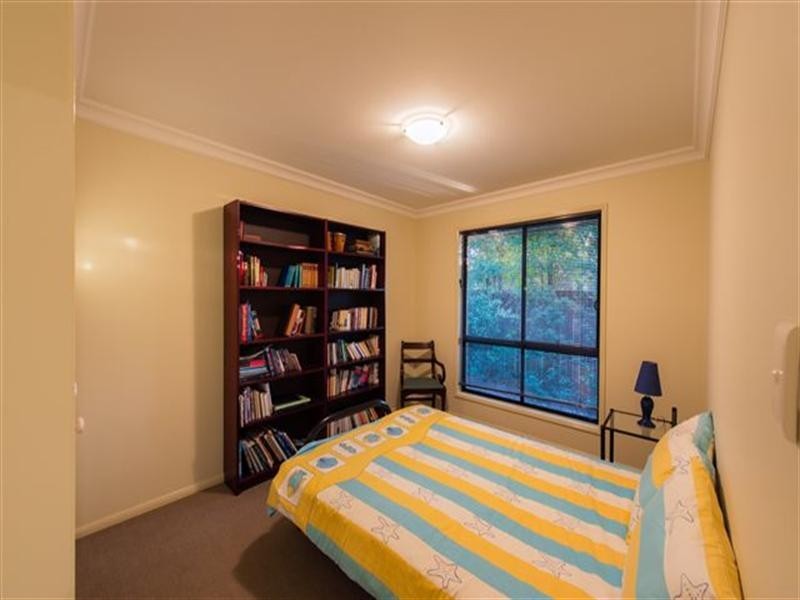 10 Jake Court, Middle Ridge QLD 4350
