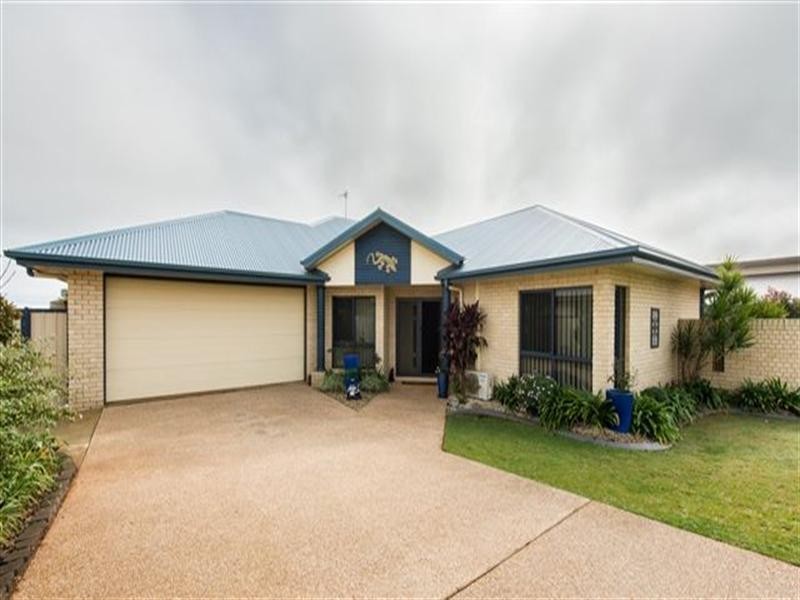 18 Dunbar Court, Highfields QLD 4352