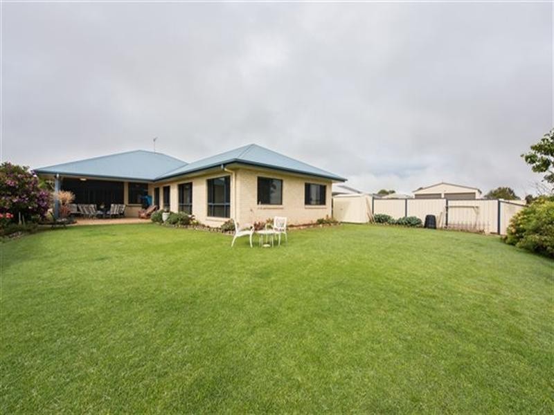 18 Dunbar Court, Highfields QLD 4352