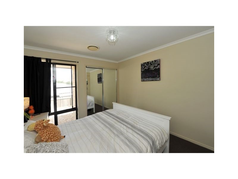 19 Ace Drive, Glenvale QLD 4350