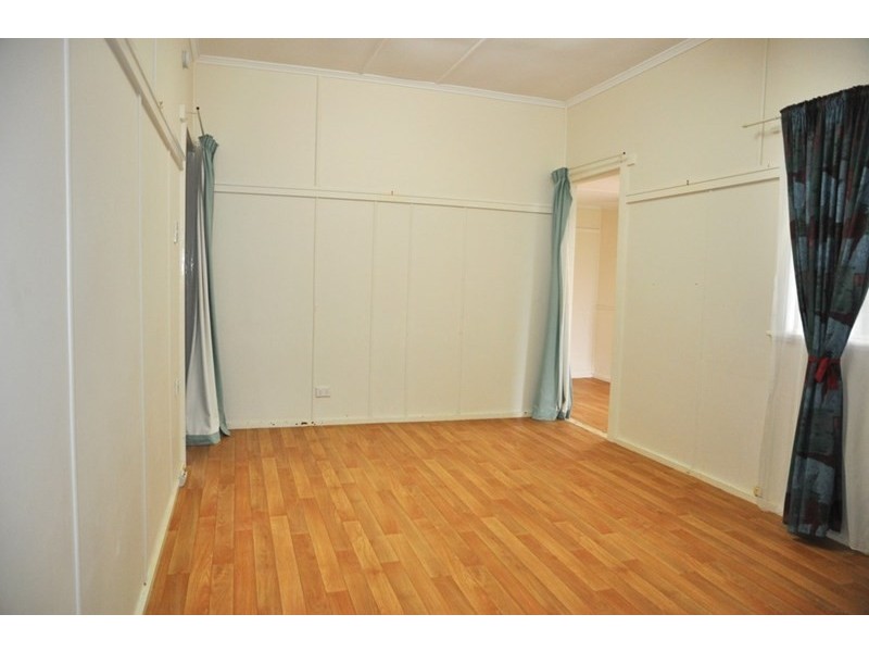 254 Long Street, South Toowoomba QLD 4350