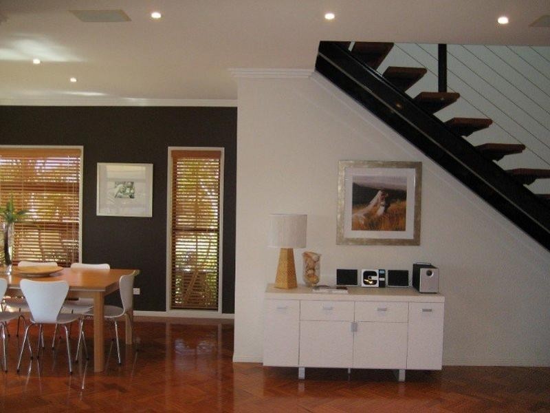 1 Vanham Close, Middle Ridge QLD 4350