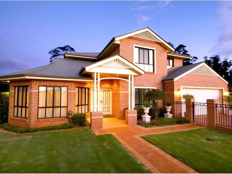 16 Glen Eagles Drive, Middle Ridge QLD 4350