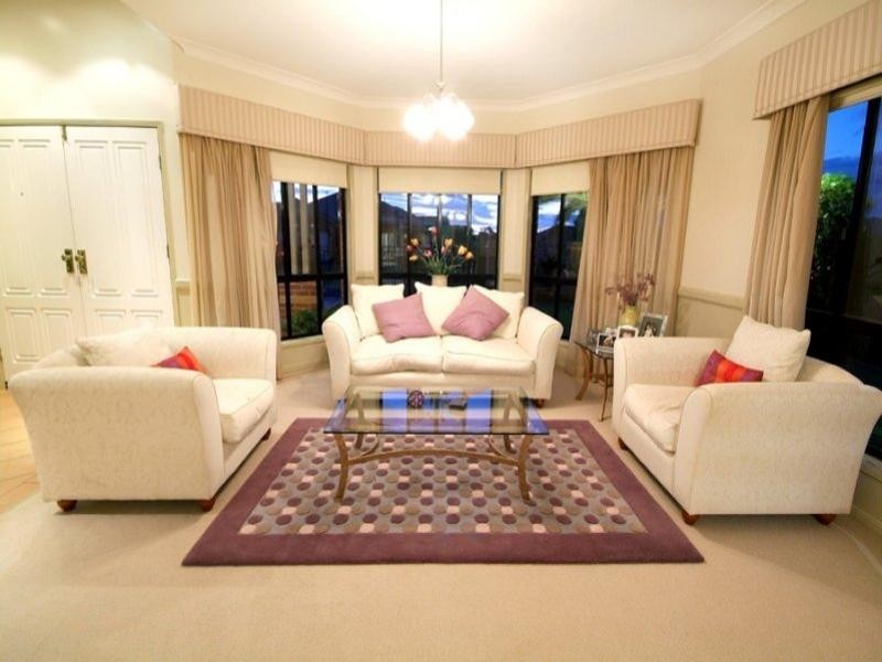 16 Glen Eagles Drive, Middle Ridge QLD 4350