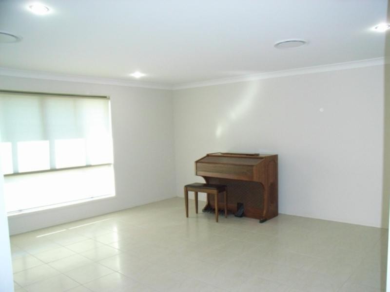 14 Petria Court, Meringandan QLD 4352