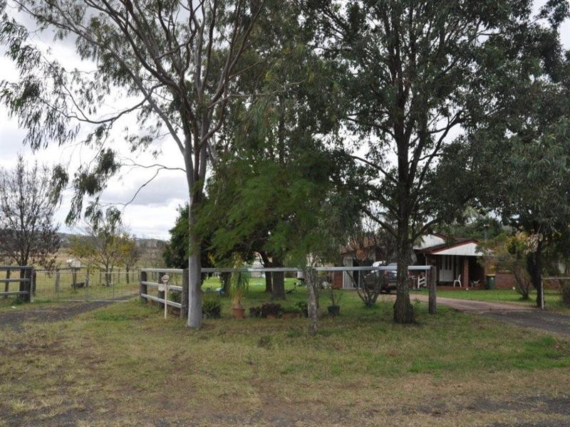 289 Ganzers Road, Gowrie Junction QLD 4352