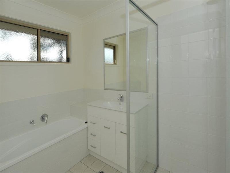 Unit 1, 98 Main Street, Westbrook QLD 4350