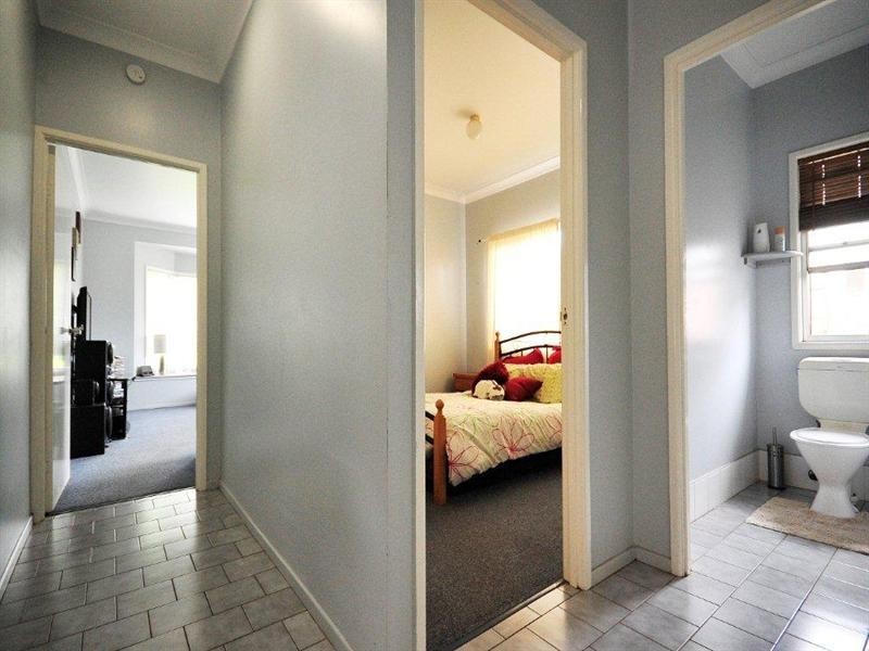 47 Glenvale Road, Newtown QLD 4350