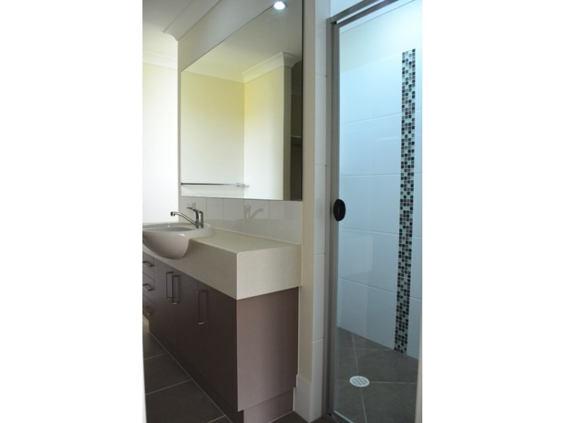 10 Heron Court, Highfields QLD 4352