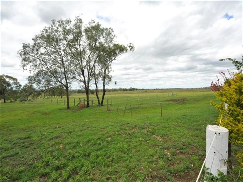 1079 “Birralong” Biddeston-Southbrook Road, Southbrook QLD 4363