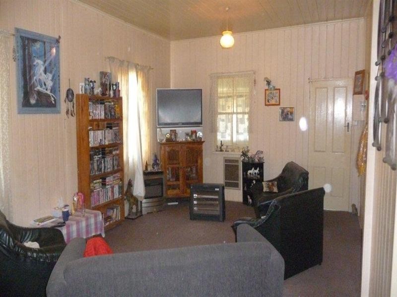 113 Jellicoe Street, North Toowoomba QLD 4350