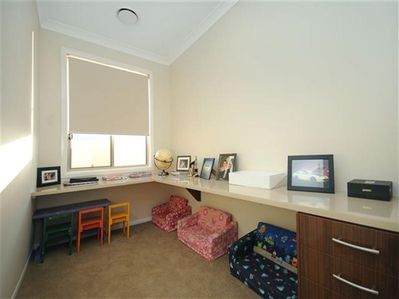 5 Colman Drive, Middle Ridge QLD 4350