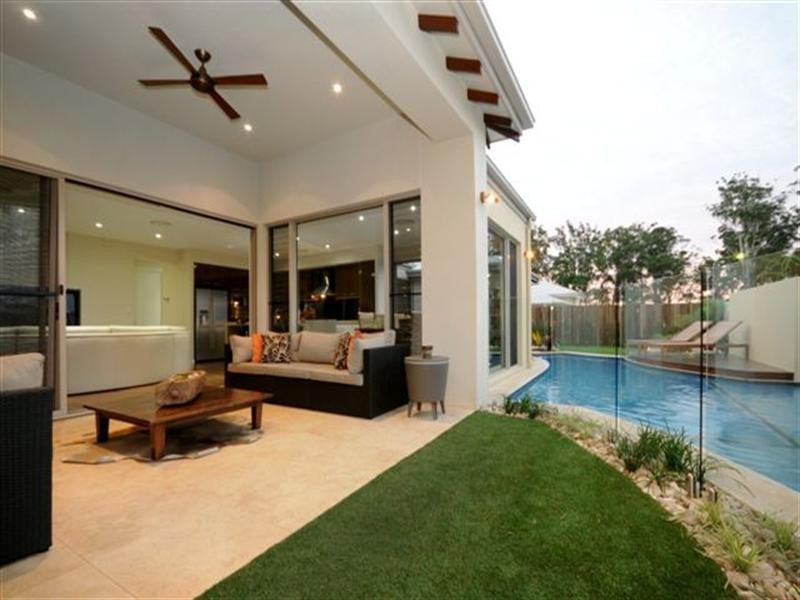 5 Colman Drive, Middle Ridge QLD 4350