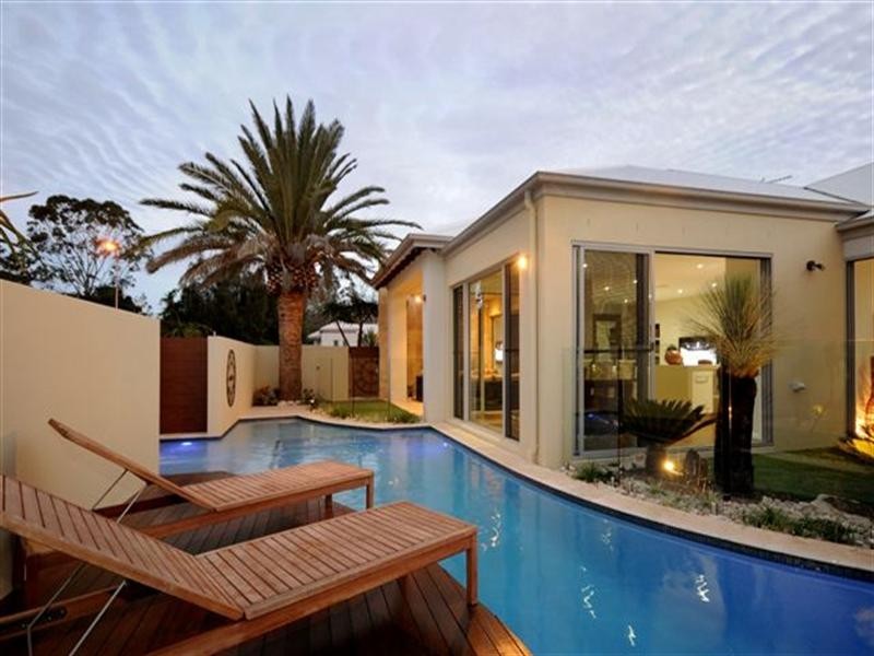 5 Colman Drive, Middle Ridge QLD 4350