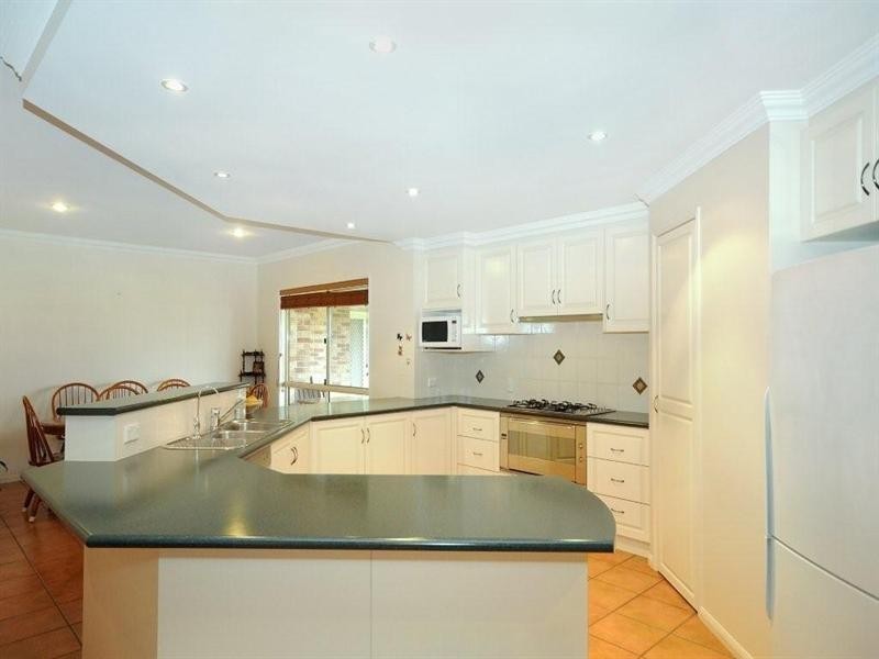 9 Powell Court, Highfields QLD 4352