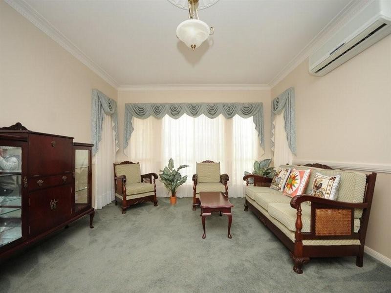 9 Powell Court, Highfields QLD 4352