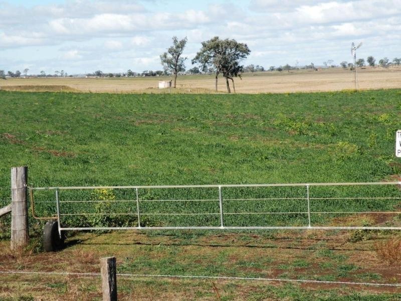 2239 Gore Highway, Southbrook QLD 4363