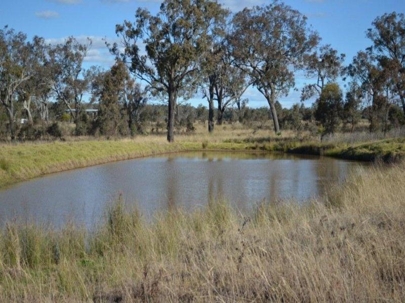 2239 Gore Highway, Southbrook QLD 4363