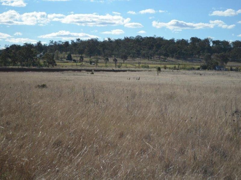 2239 Gore Highway, Southbrook QLD 4363