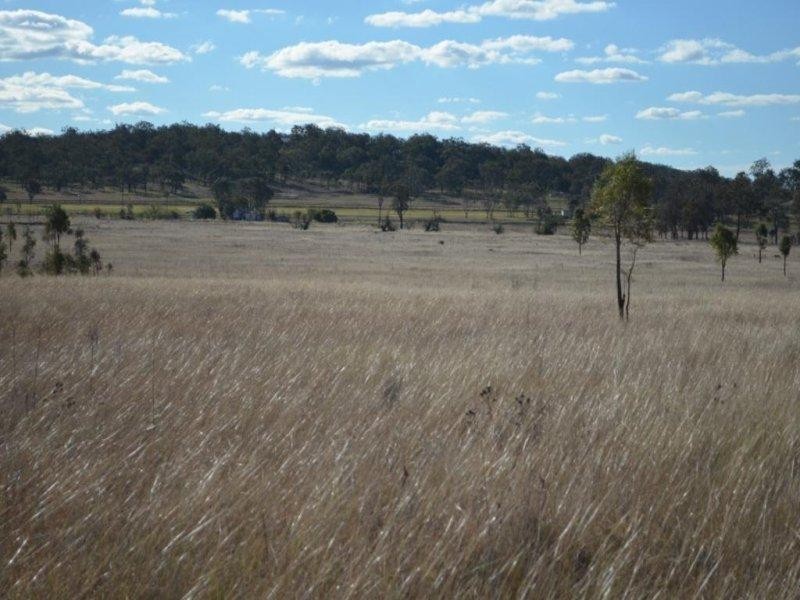 2239 Gore Highway, Southbrook QLD 4363