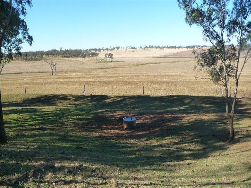 2239 Gore Highway, Southbrook QLD 4363