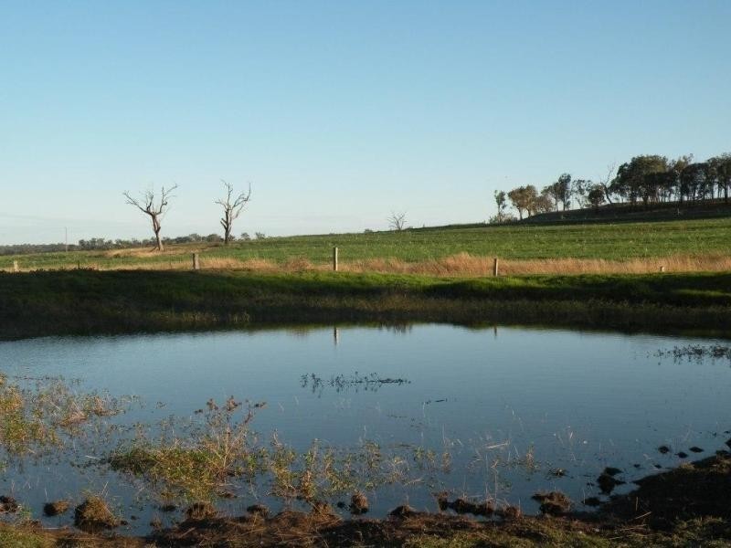 2239 Gore Highway, Southbrook QLD 4363